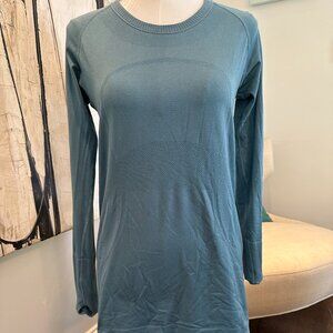 Lululemon Swiftly Tech Long Sleeve Crew Tidewater Teal  Size 10